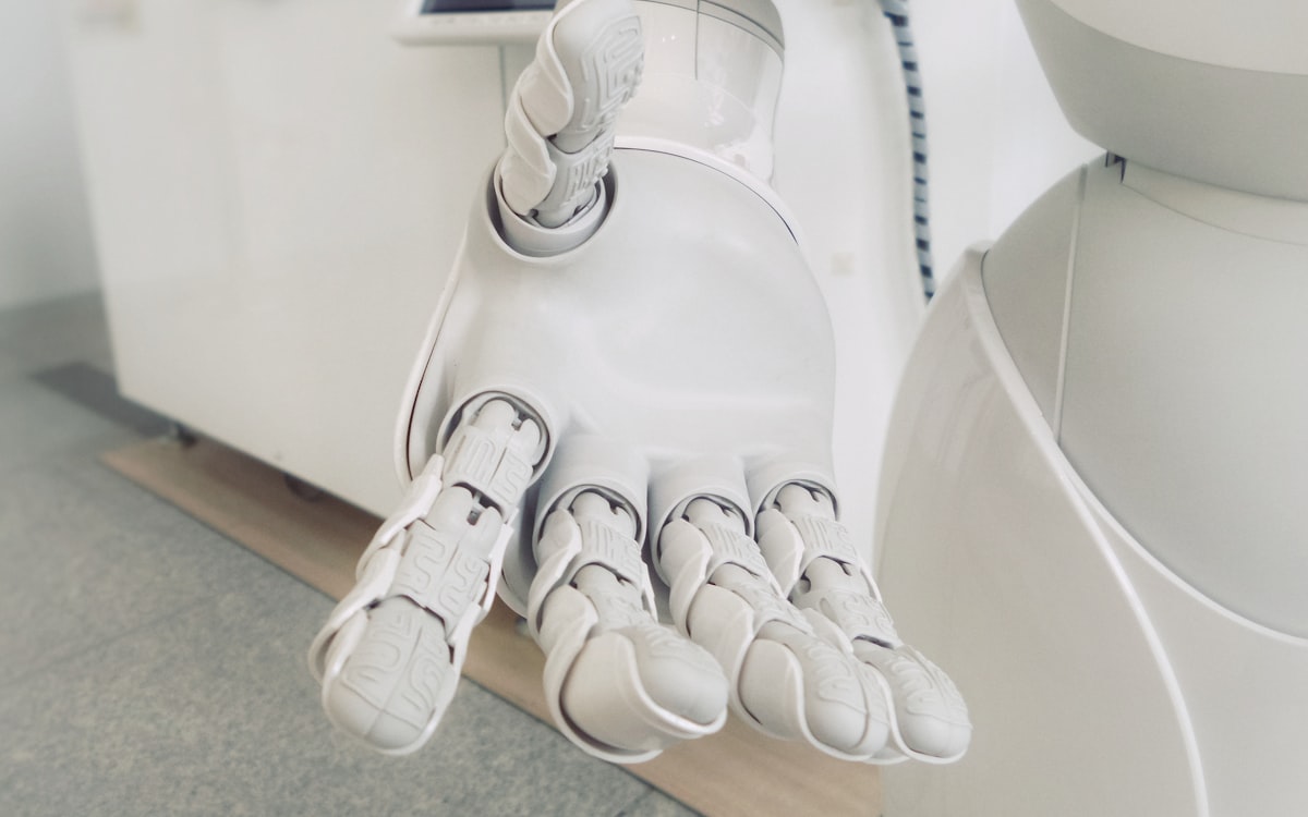 Giving your service desk a brain: a practical guide to AI-powered ITSM